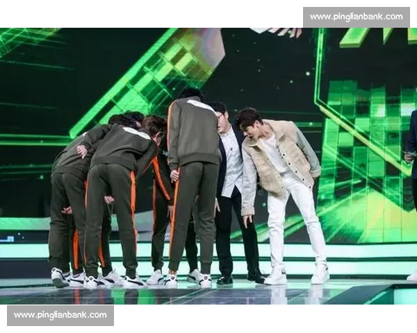 巅峰对决：顶尖高手激战背后的策略与智慧较量